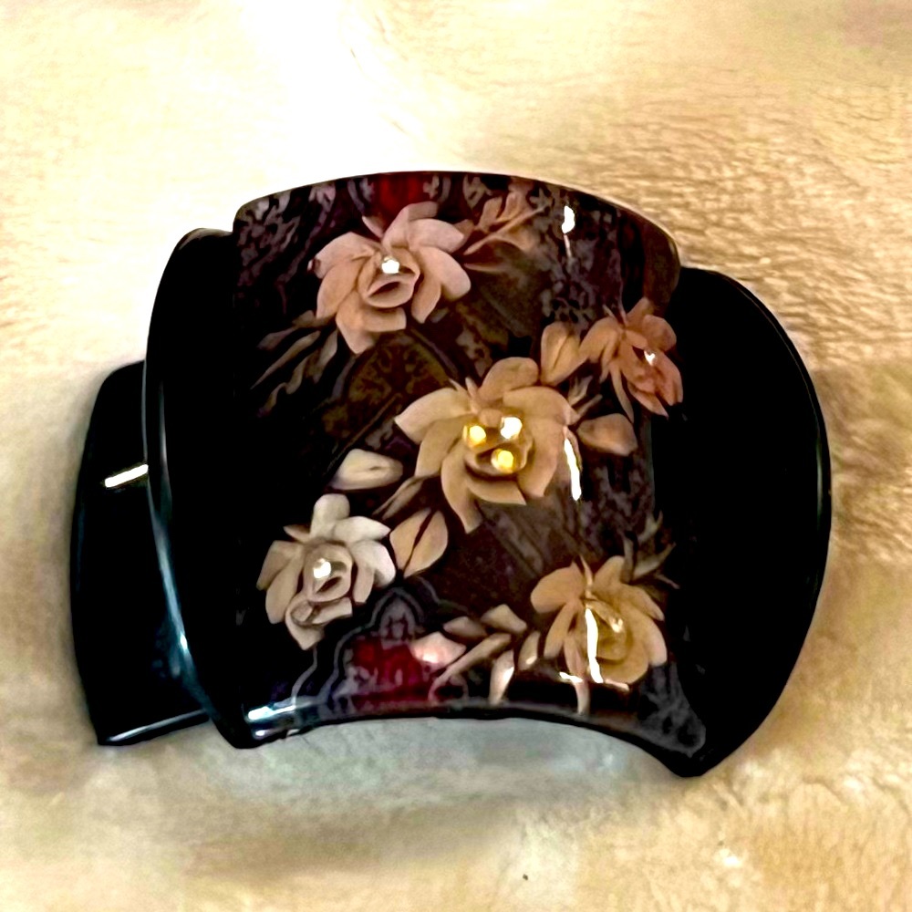 BUNDLE OF 12 👱🏾♀️CLAW HAIR CLIPS BLACK BROWN WHITE BEIGE PURPLE BLUE RED GREEN - Picture 8 of 13